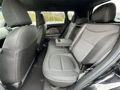 Used 2017 Kia Soul + w/ UVO Package image 17