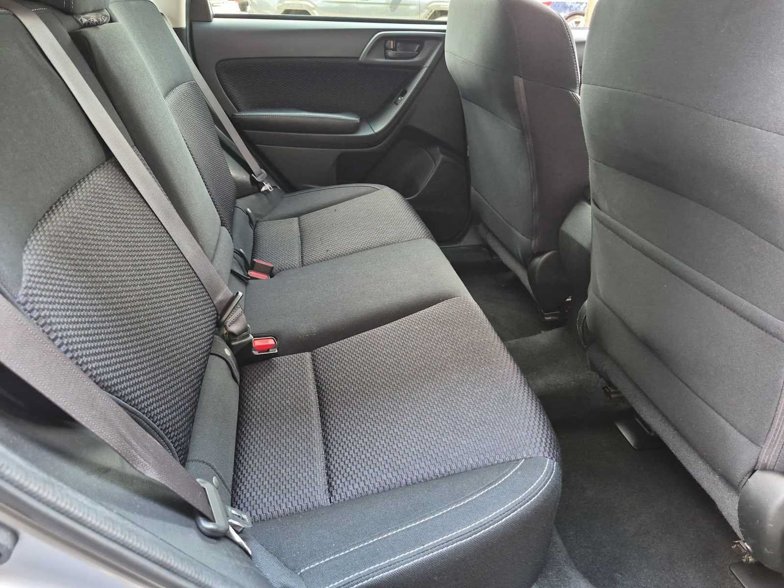 Used 2018 Subaru Forester 2.5i Premium AWD/4WD image 21