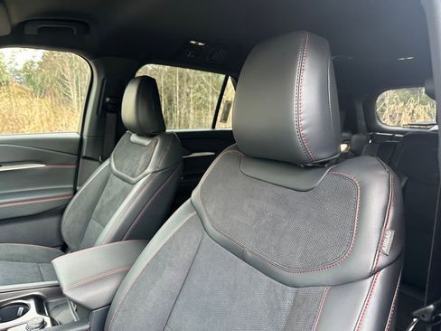 New 2026 Ford Explorer ST image 27