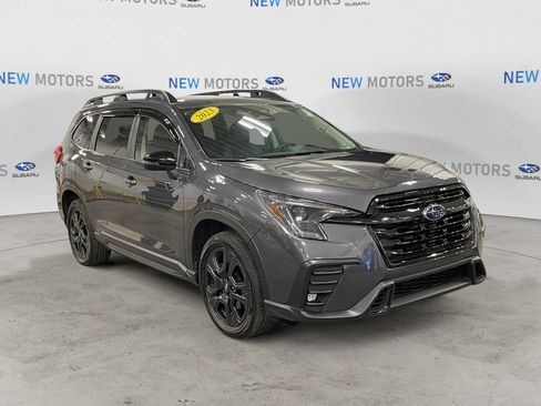 Used 2023 Subaru Ascent Onyx Edition AWD/4WD image 7