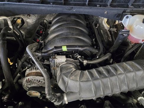 Used 2019 GMC Sierra 1500 AT4 w/ Off Road Performance Package image 34