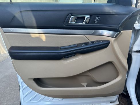 Used 2017 Ford Explorer 4WD image 22