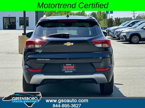 Used 2021 Chevrolet TrailBlazer LT w/ Sun and Liftgate Package AWD/4WD image 7