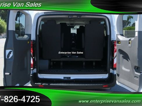 Used 2023 Ford Transit 350 XLT RWD image 12