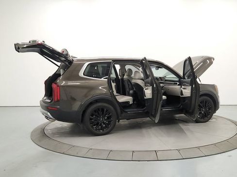 Used 2021 Kia Telluride SX image 15
