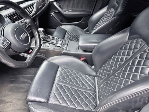 Used 2017 Audi S6 Premium Plus w/ Driver Assistance Package image 10