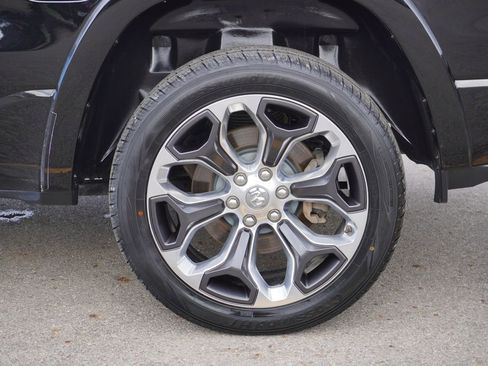 Used 2020 RAM 1500 Limited image 11