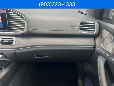 Used 2025 Mercedes-Benz GLS 450 4MATIC image 32