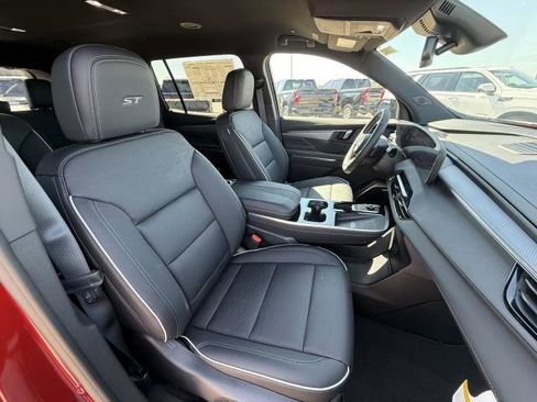 New 2026 Buick Enclave Sport Touring image 22