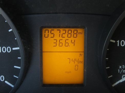 Used 2018 Mercedes-Benz Sprinter 2500 image 6