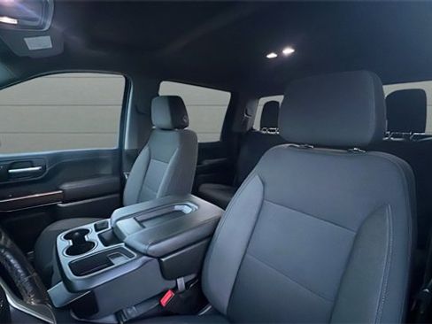 Used 2021 Chevrolet Silverado 2500 LT w/ Convenience Package image 37