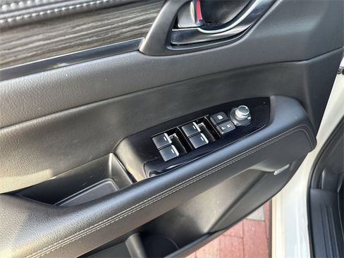 Used 2022 MAZDA CX-5 AWD 2.5 S w/ Premium Package image 11