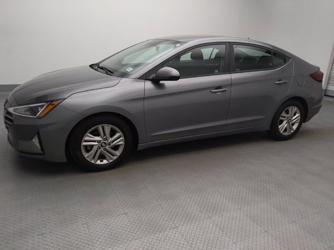 Used 2019 Hyundai Elantra SEL w/ Cargo Package image 2
