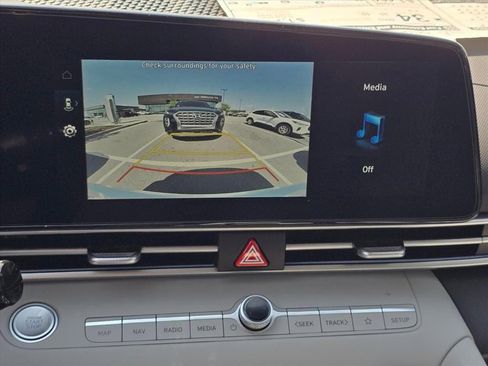 New 2026 Hyundai Elantra Limited w/ Cargo Package FWD image 16
