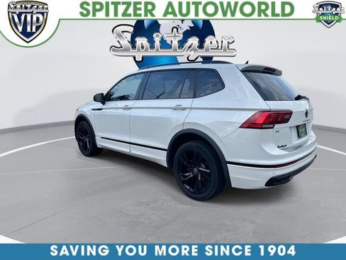 Used 2024 Volkswagen Tiguan SE R-Line AWD/4WD image 7