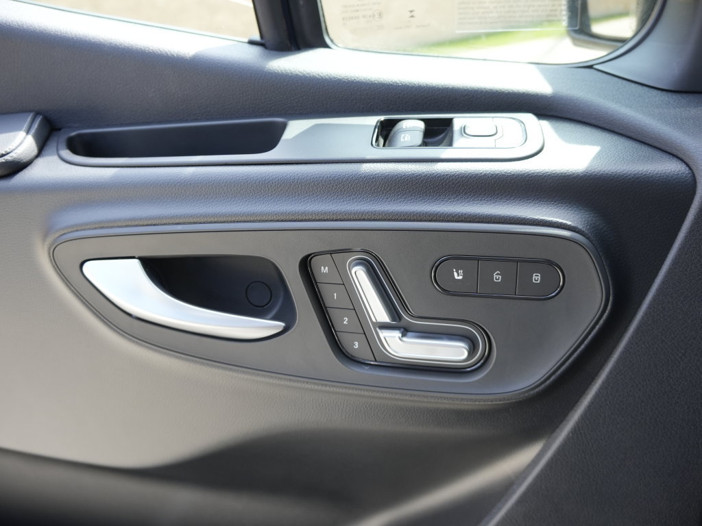 New 2026 Mercedes-Benz Sprinter 2500 image 12