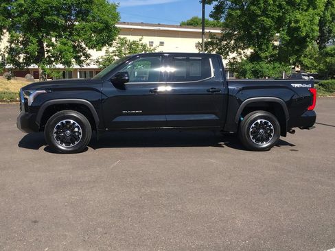 Used 2024 Toyota Tundra SR5 w/ TRD Off-Road Package AWD/4WD image 3