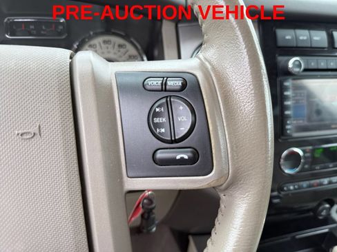 Used 2012 Ford Expedition Limited RWD image 24