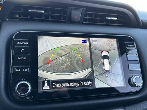 Used 2021 Nissan Kicks SR w/ SR Premium Package image 34