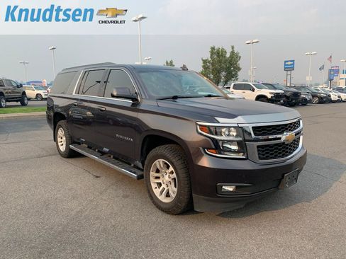 Used 2018 Chevrolet Suburban LT AWD/4WD image 1