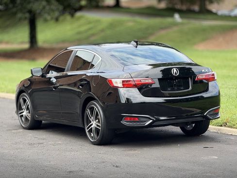 Used 2017 Acura ILX image 9