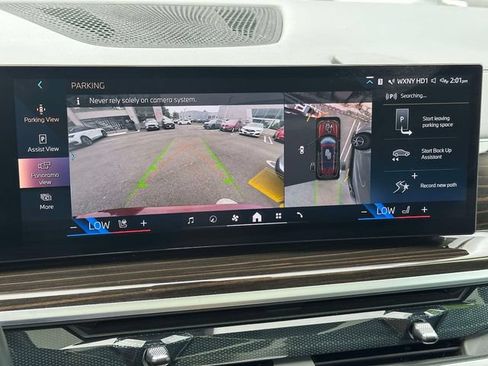 Used 2025 BMW X7 xDrive40i AWD/4WD image 36