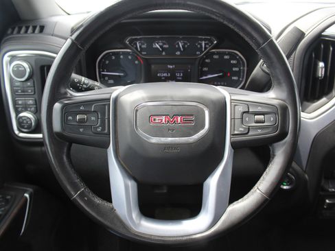 Used 2020 GMC Sierra 2500 SLT w/ Driver Alert Package I AWD/4WD image 9