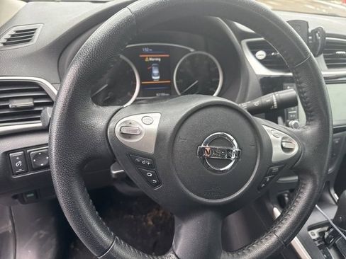 Used 2019 Nissan Sentra SV image 14