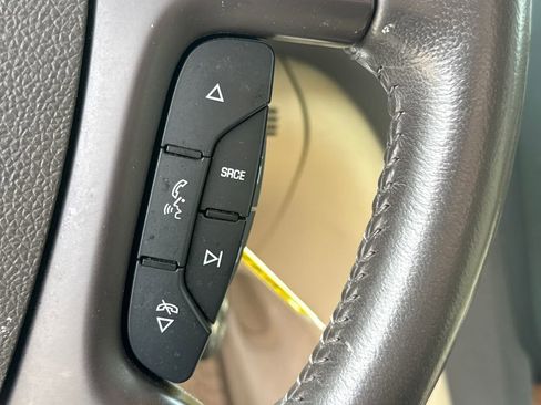 Used 2012 Buick Enclave Leather image 22