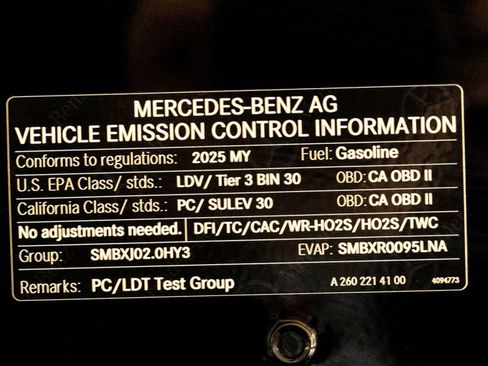 Used 2025 Mercedes-Benz GLA 250 image 32