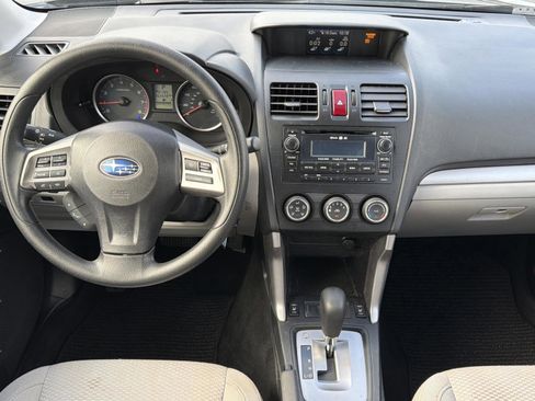 Used 2015 Subaru Forester 2.5i Premium w/ All-Weather Package image 29