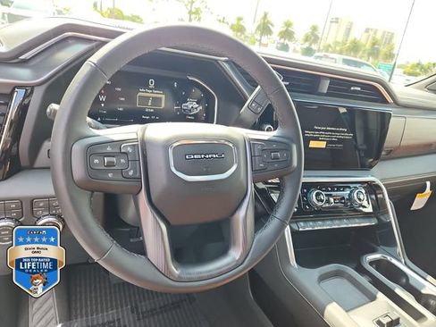 New 2026 GMC Sierra 2500 Denali Ultimate AWD/4WD image 17