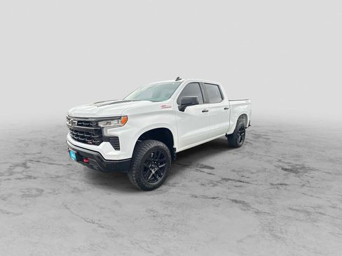 Used 2022 Chevrolet Silverado 1500 LT Trail Boss AWD/4WD image 4