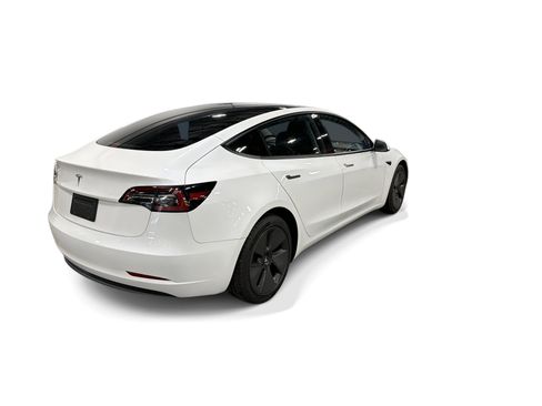 Certified 2023 Tesla Model 3 Standard Range RWD image 6