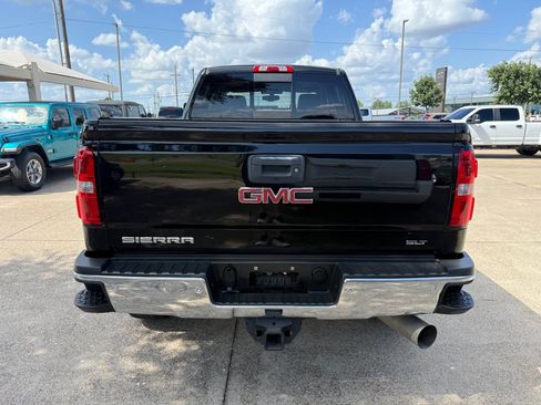 Used 2019 GMC Sierra 2500 SLT AWD/4WD image 6