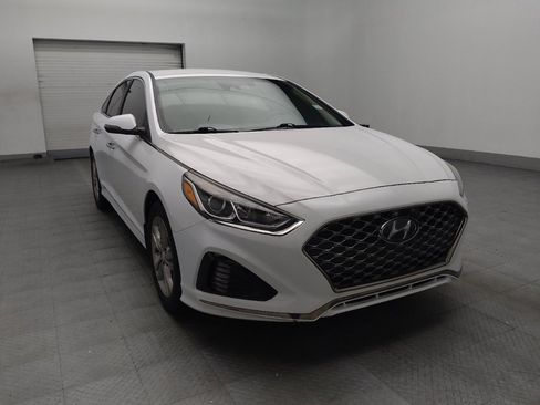 Used 2019 Hyundai Sonata SEL w/ Tech Package 02 FWD image 13