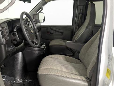 Used 2023 Chevrolet Express 3500 LT w/ LT Preferred Equipment Group RWD image 14