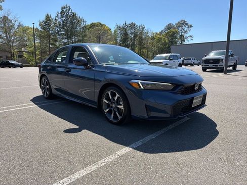 Certified 2025 Honda Civic Sport image 4