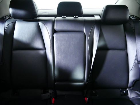 Used 2024 MAZDA MAZDA3 s FWD image 13