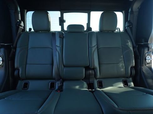 New 2026 Jeep Gladiator Mojave image 31