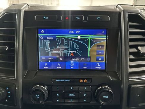 Used 2022 Ford F250 XLT w/ XLT Premium Package image 23