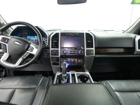 Used 2018 Ford F150 Lariat w/ Equipment Group 501A Mid AWD/4WD image 32
