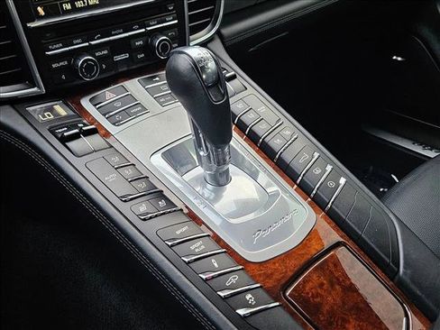 Used 2012 Porsche Panamera Turbo image 12