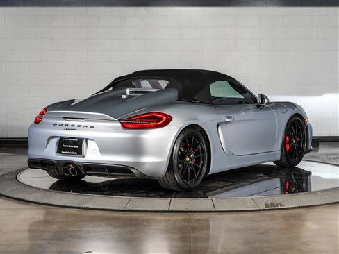 Certified 2016 Porsche Boxster Spyder RWD image 15