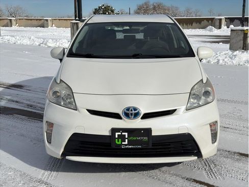 Used 2012 Toyota Prius Two image 2
