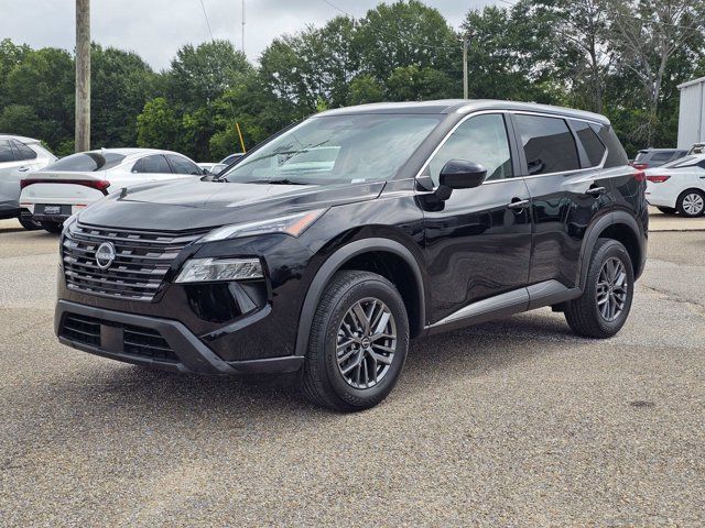 Used 2026 Nissan Rogue SV FWD image 1