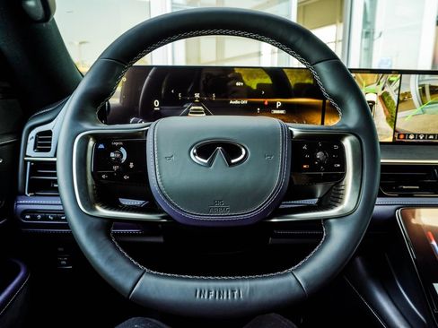 New 2026 INFINITI QX80 4WD image 15
