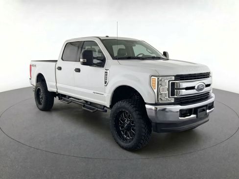 Used 2017 Ford F350 XLT w/ Snow Plow Prep Package AWD/4WD image 2