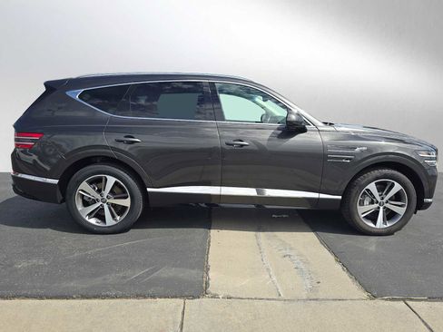 Used 2024 Genesis GV80 3.5T AWD/4WD image 2
