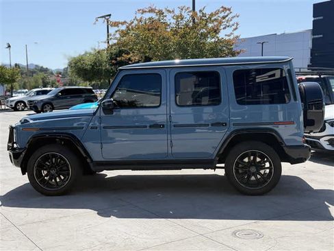 Used 2025 Mercedes-Benz G 550 image 3